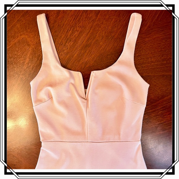 SOPRANO Sheath Bodycon Mini Dress (EUC) - Picture 5 of 9